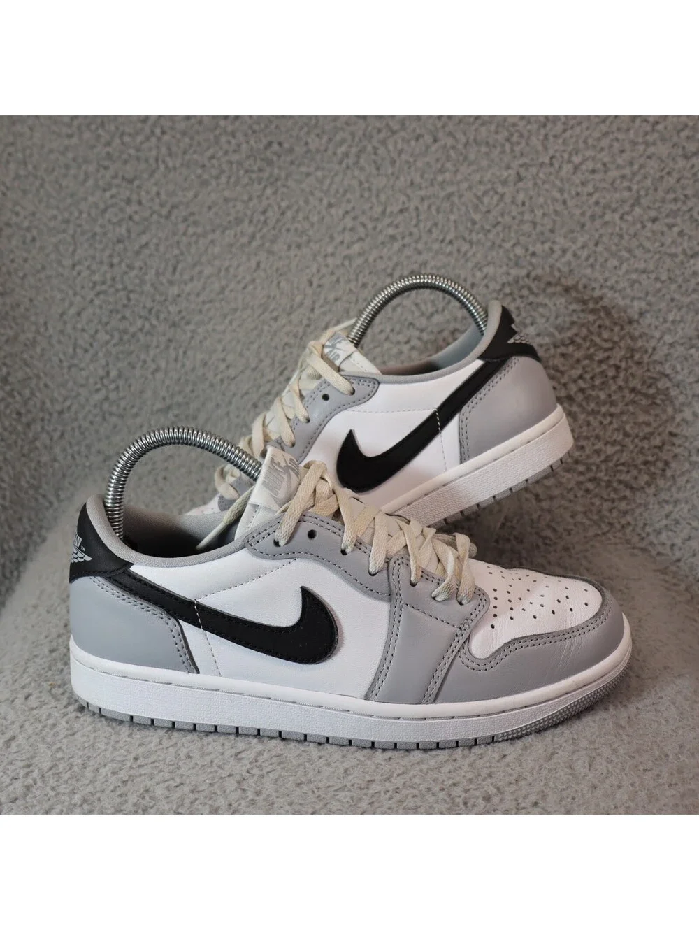 Nike Air Jordan 1 Retro Low OG Barons US Men sz 7 GUC